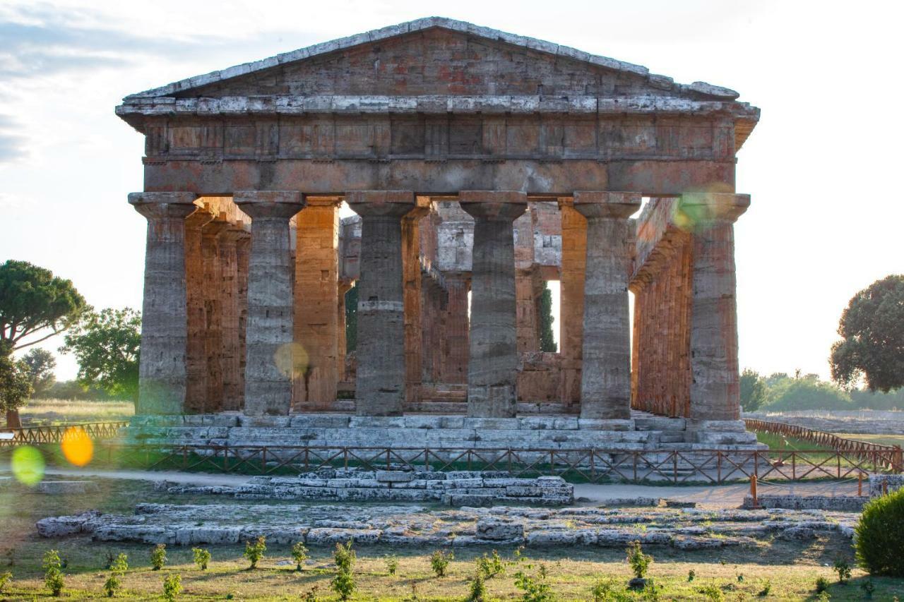 Fuori Le Mura Couette-café Paestum